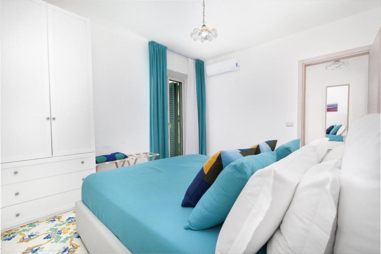 Millie Sorrento Suites Экстерьер фото